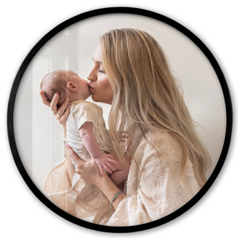 Foto in lijst rond met eigen foto