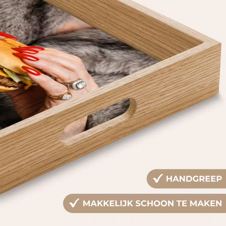 Dienblad - Vrouw - Hamburger - Bontjas — 8
