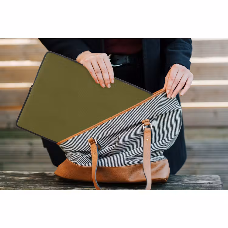 Laptophoes - Dark - Olive - Groen — 4