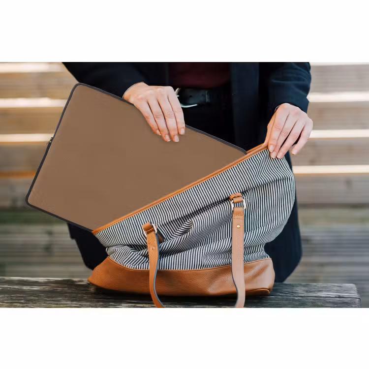 Laptophoes - Soft - Walnut - Bruin — 4